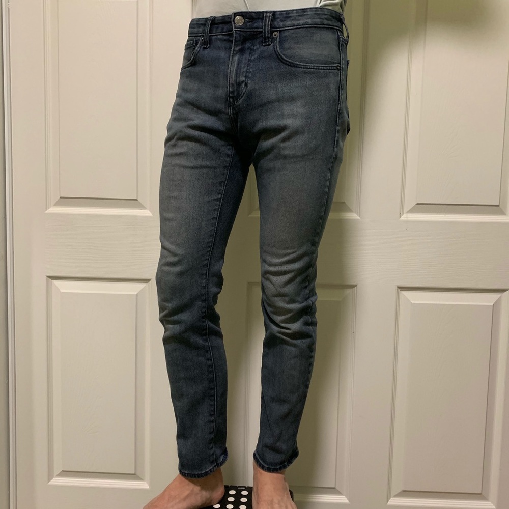 Banana Republic Slim Fit Travelers Jean